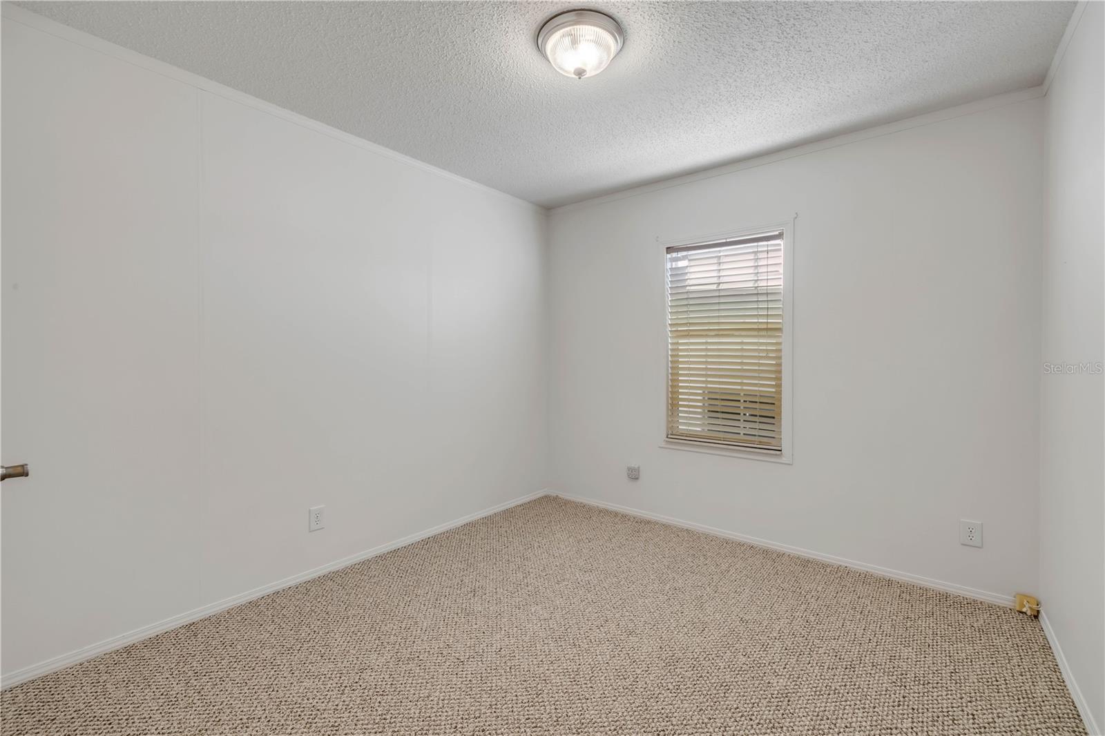 COMMONWEALTH MOBILE ESTATES - Residential