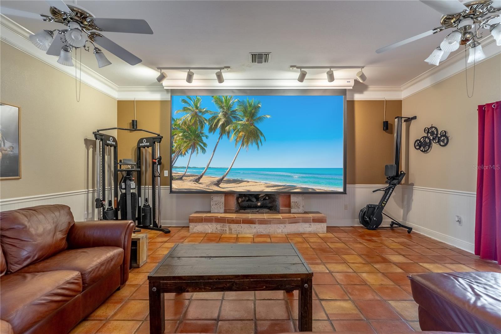 EGRETS COVE - Residential