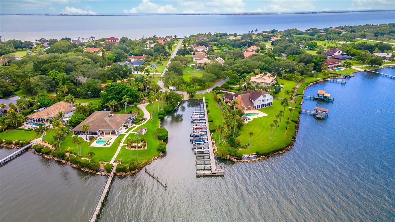 EGRETS COVE - Residential