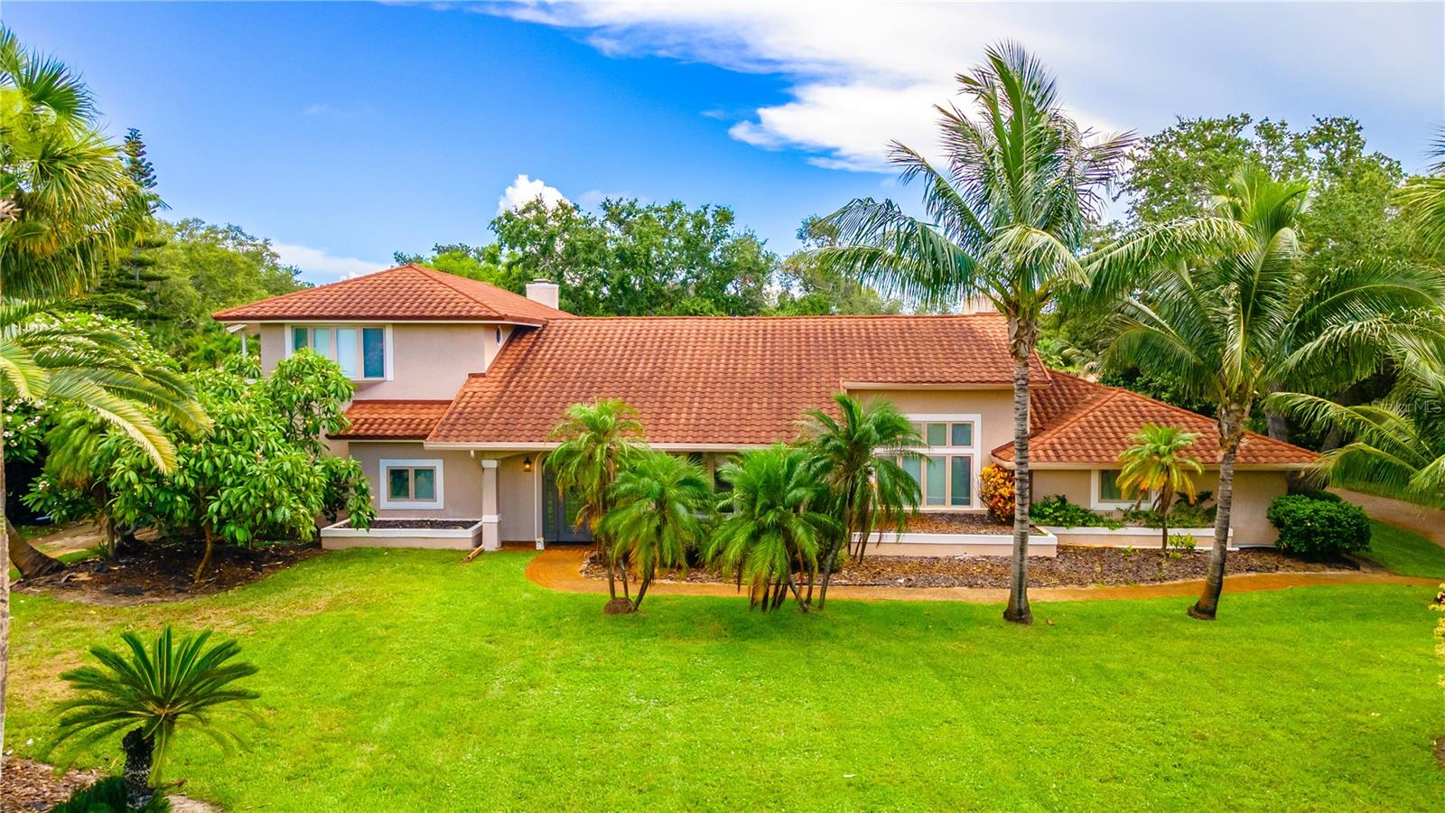 EGRETS COVE - Residential