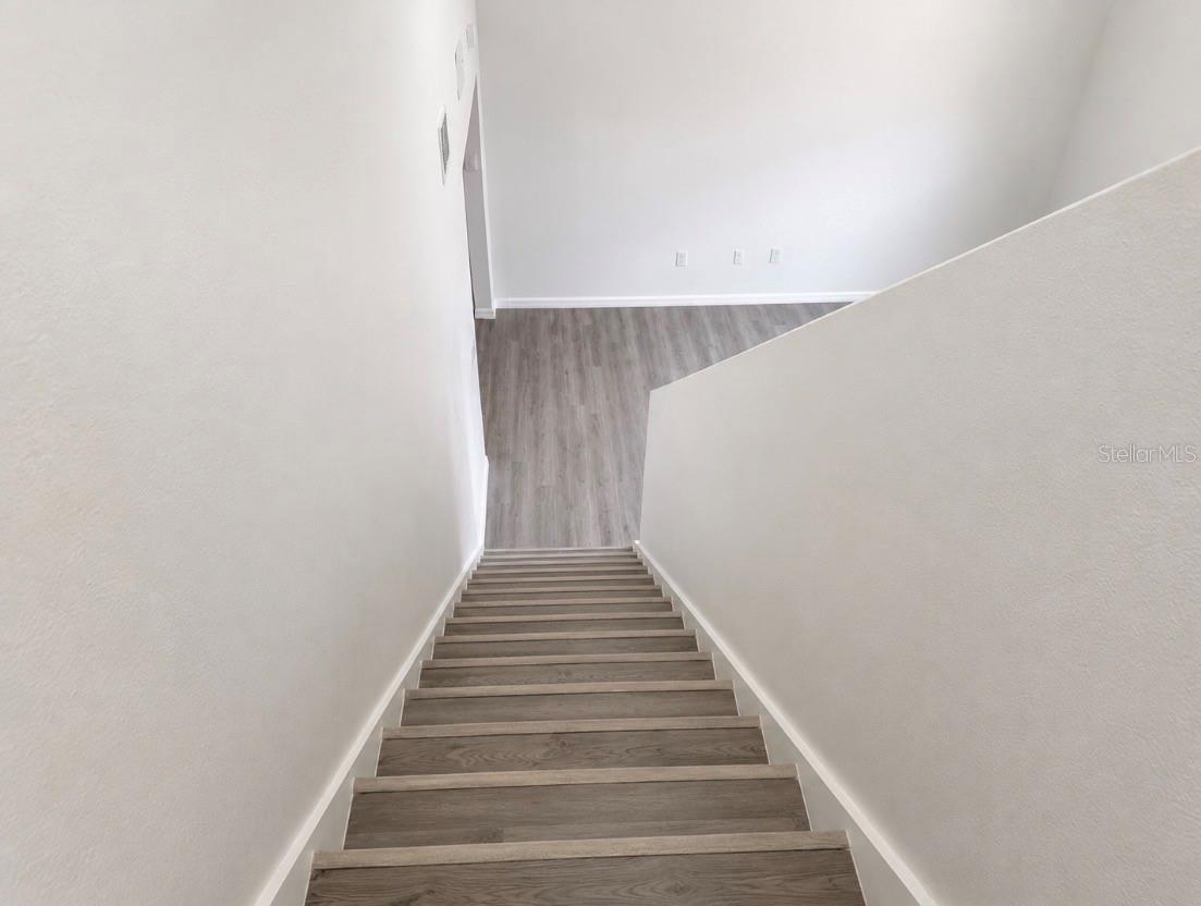 3905 WARBLER DRIVE