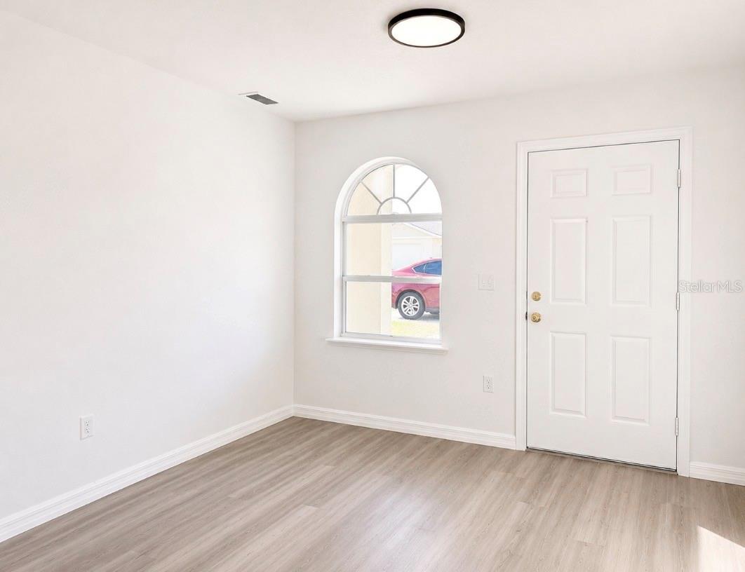 QUEENS COVE PH 04 - Residential