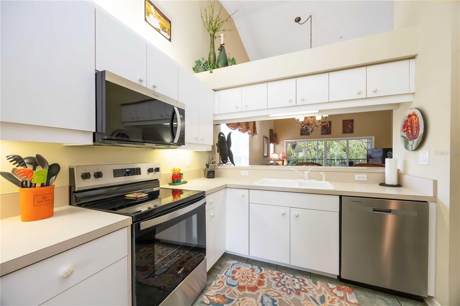 WEST PRESERVE AT WATERSIDE VILLAGE - Residential