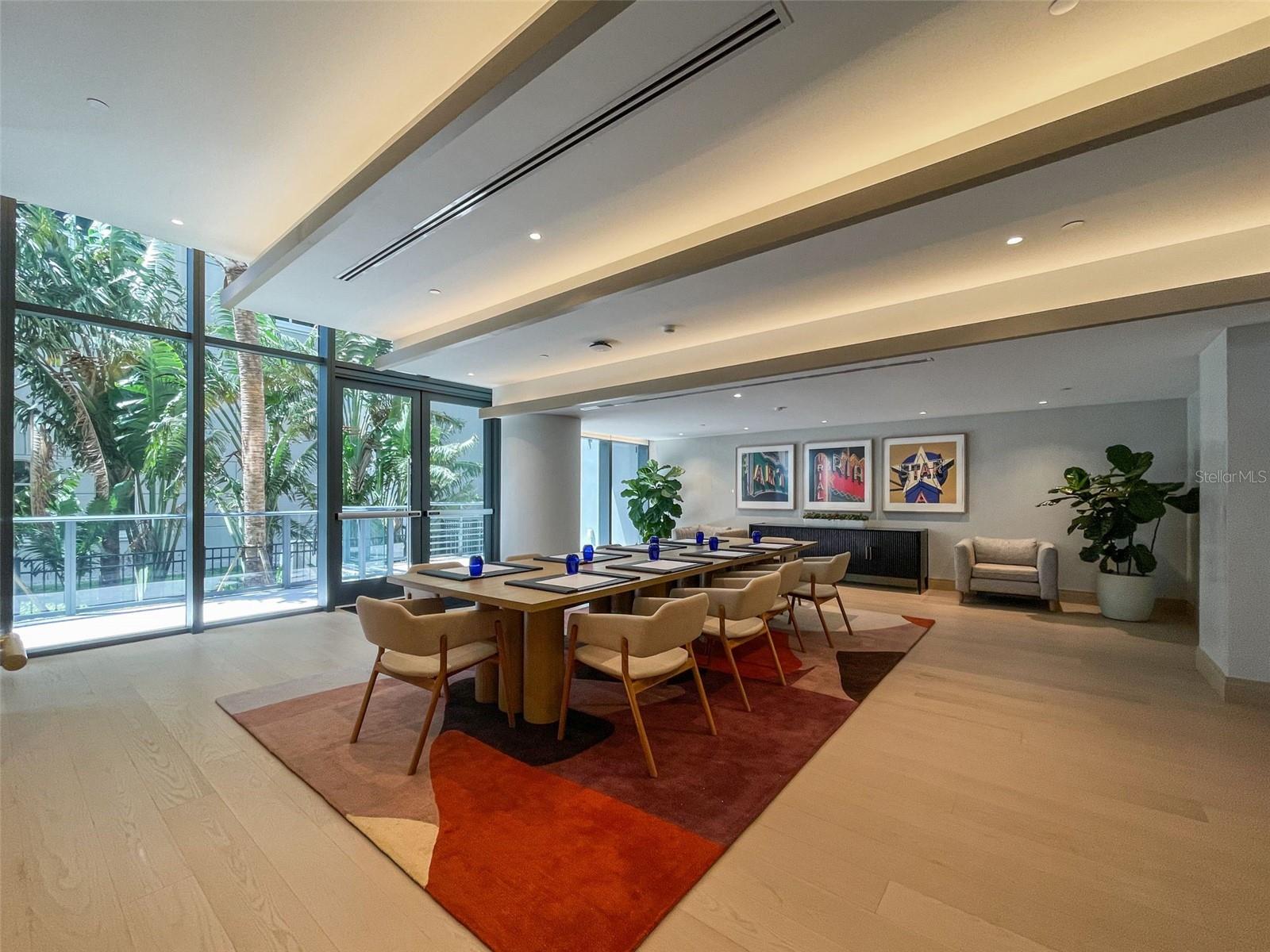 RITZ CARLTON RESIDENCES 2002 - Residential