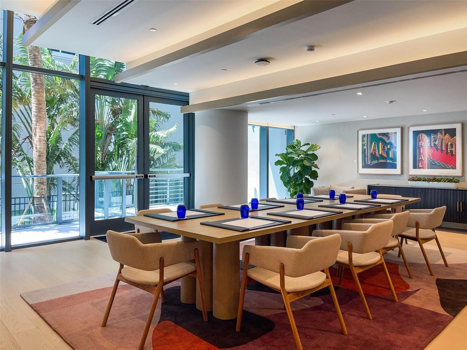 RITZ CARLTON RESIDENCES 2002 - Residential