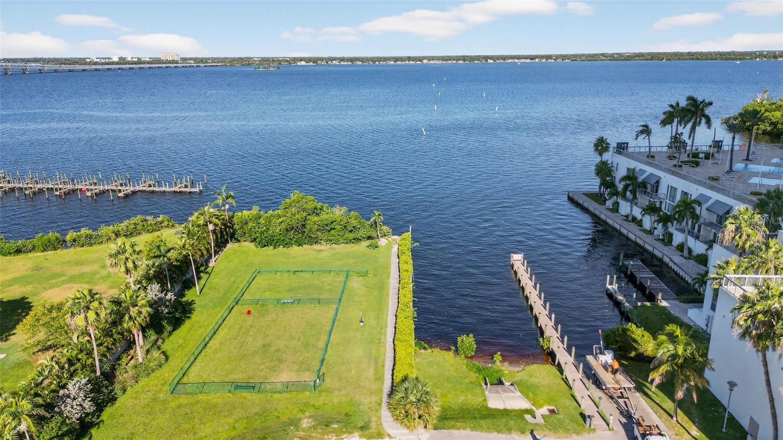 OASIS TOWER 01 - Residential