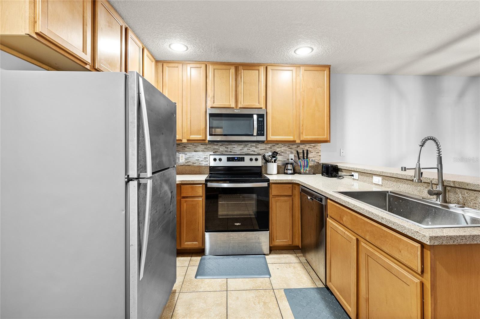 WALDEN CHASE - Residential