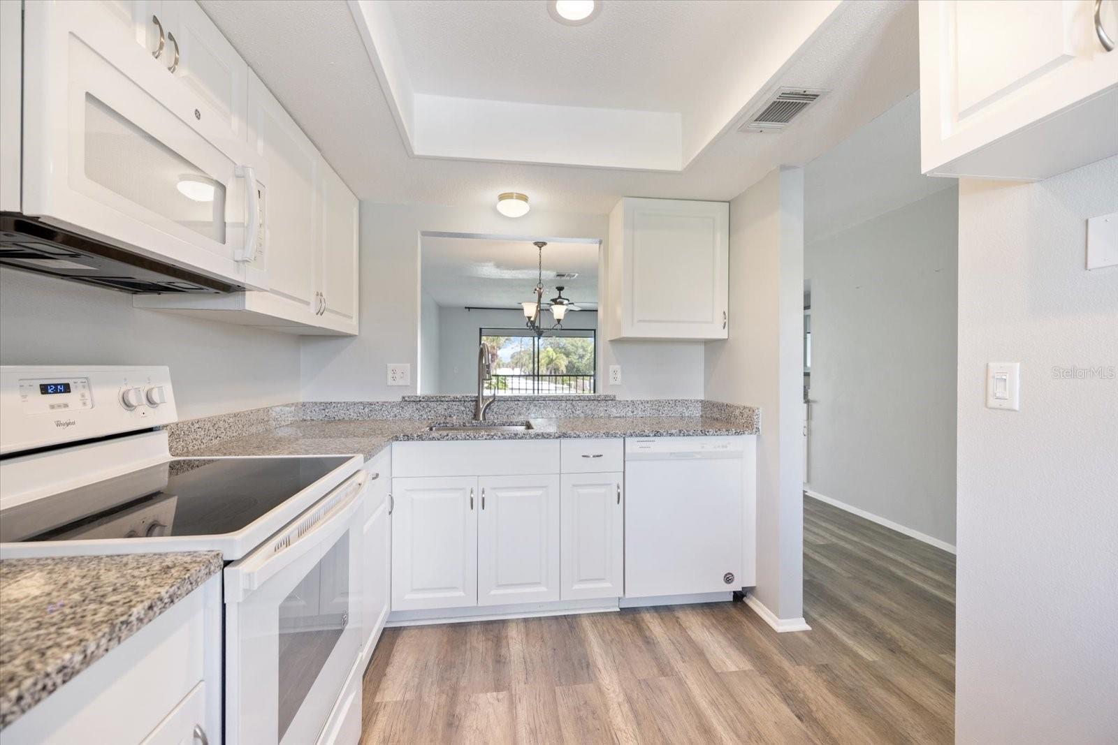 MISSION LAKES - Residential