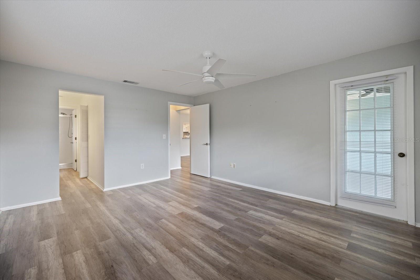 MISSION LAKES - Residential