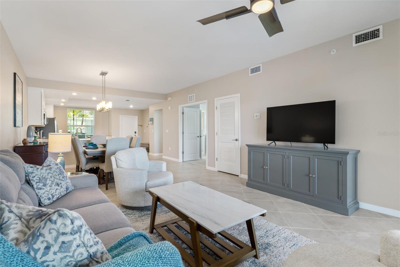 WELLEN PARK GOLF & COUNTRY CLUB - Residential