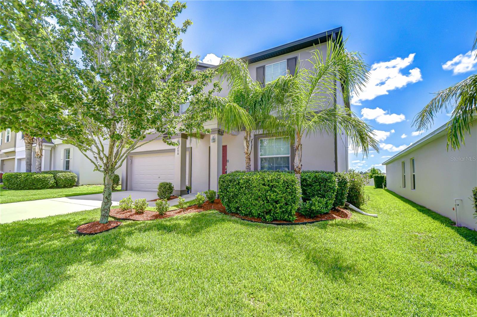 208 ENGLISH HERITAGE PLACE