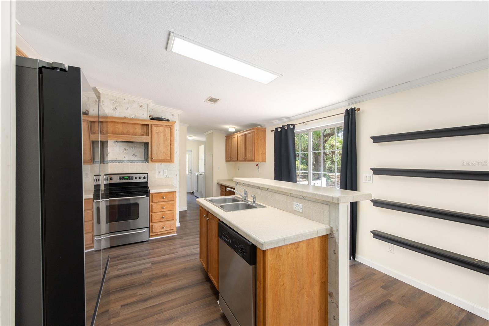 SPRING RUN OF CRYSTAL RIV - Residential