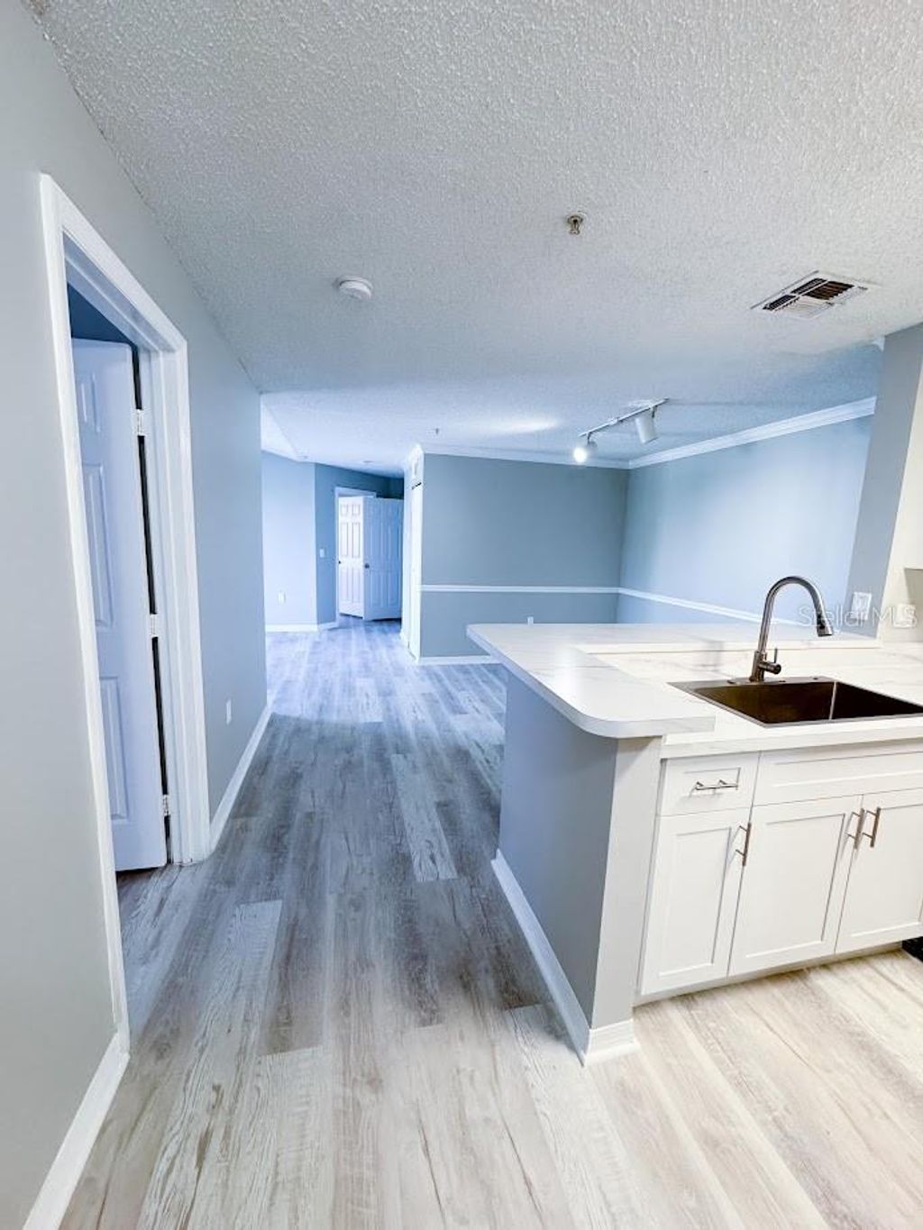 Photo of 1919 Summer Club Drive #309, Oviedo, FL 32765 (MLS # O6365934)