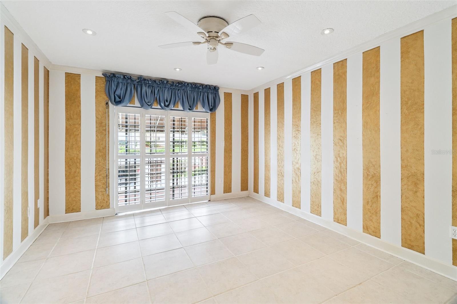 115 RIVER DRIVE CONDO PH 01 - Residential