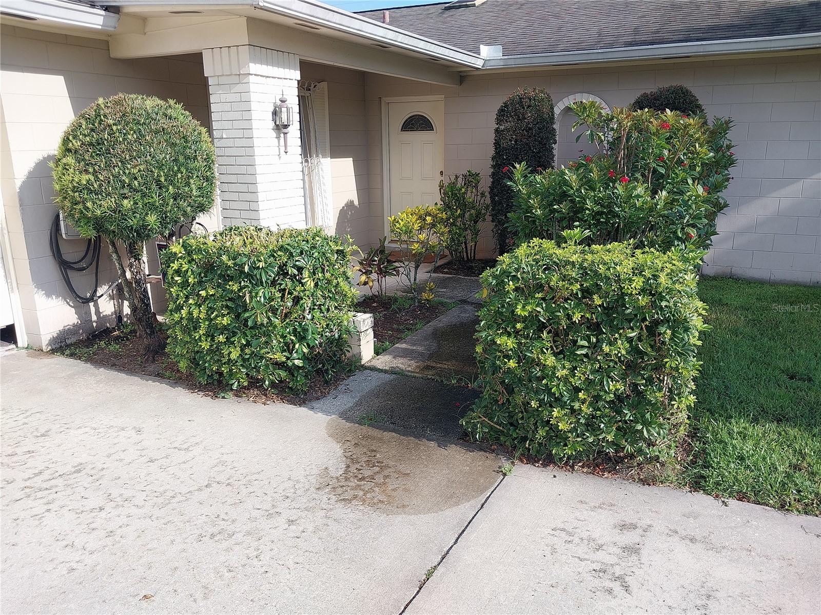 LAKE LAGRANGE HEIGHTS - Residential