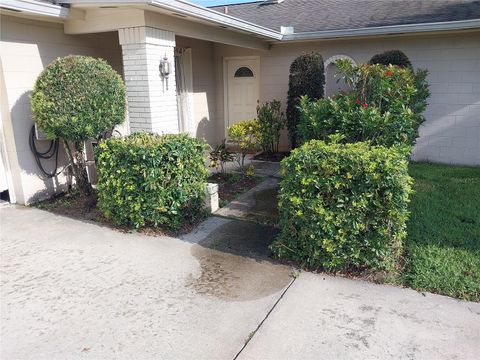 Photo of Orlando, FL 32806 (MLS # R4909848)