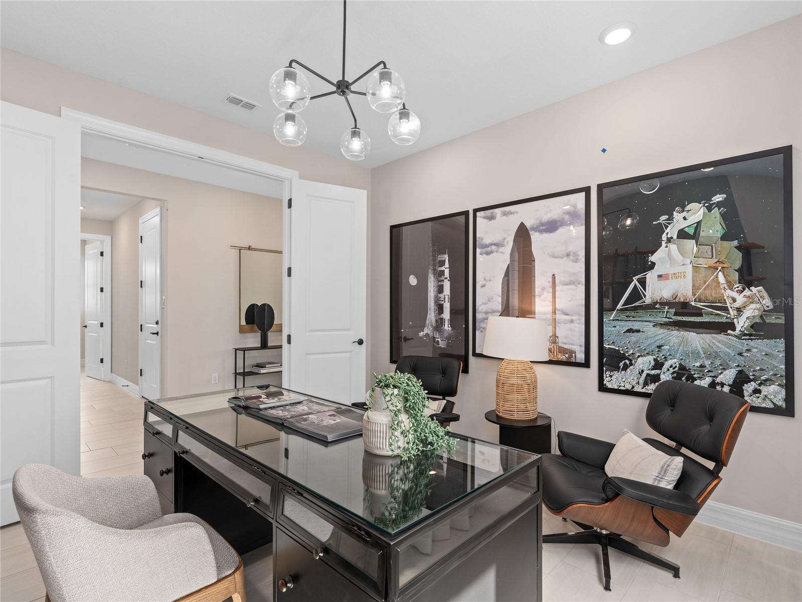 BRIDGEWALK - Residential