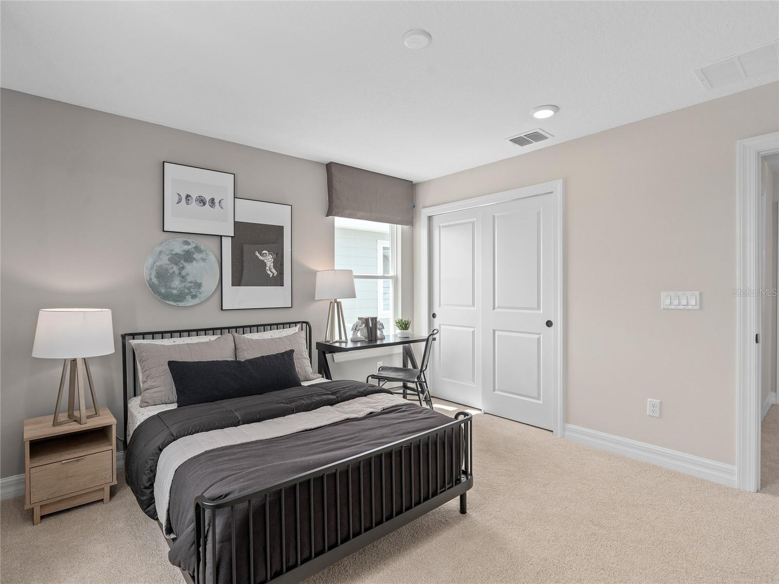 BRIDGEWALK - Residential