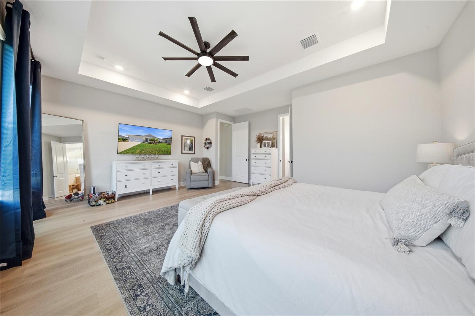 CHAPEL XINGS PCLS D & H - Residential