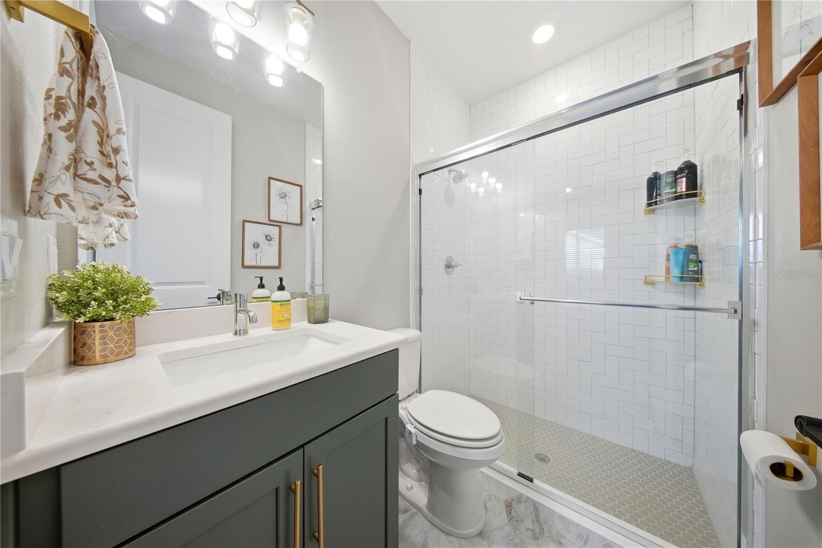 CHAPEL XINGS PCLS D & H - Residential