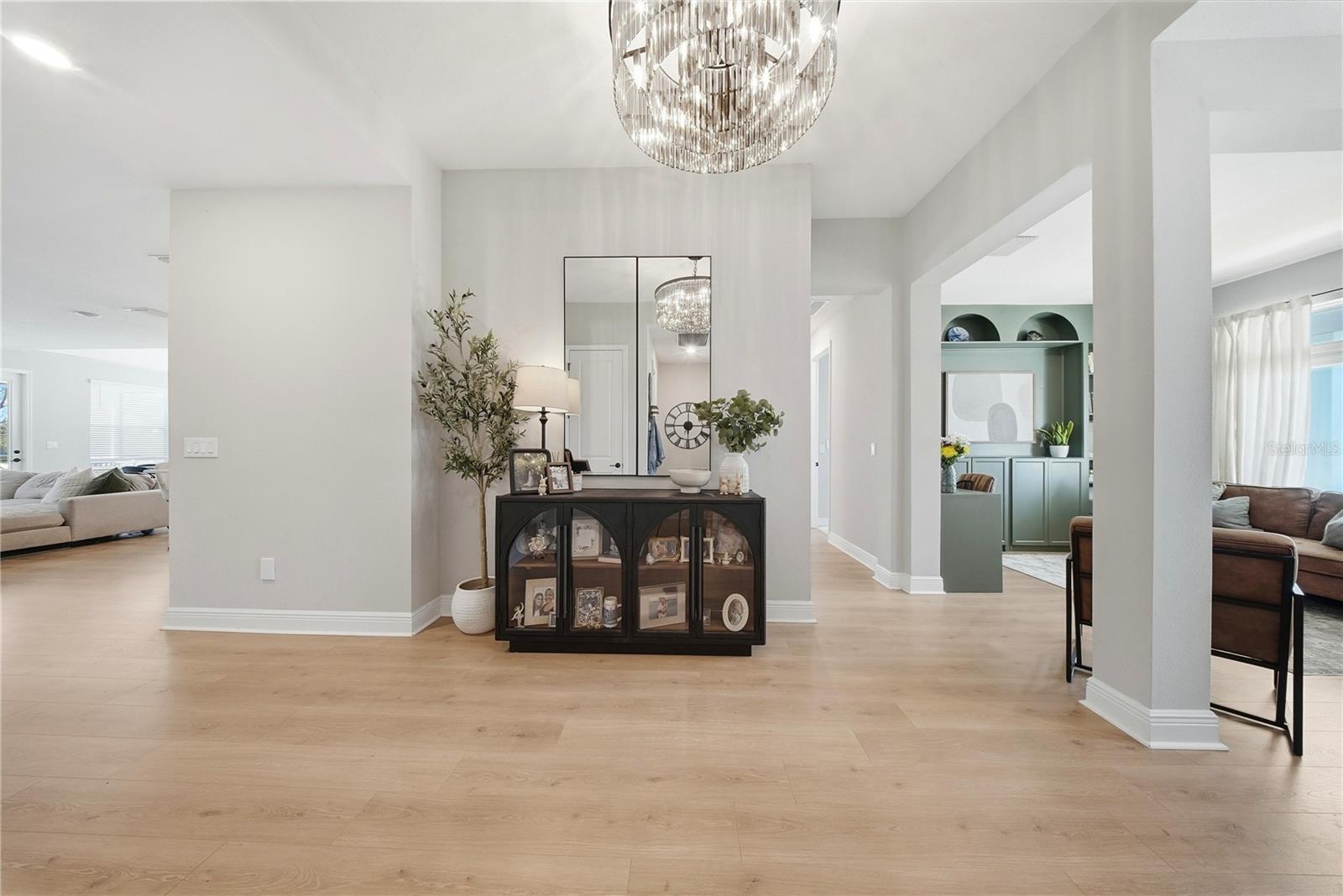 CHAPEL XINGS PCLS D & H - Residential