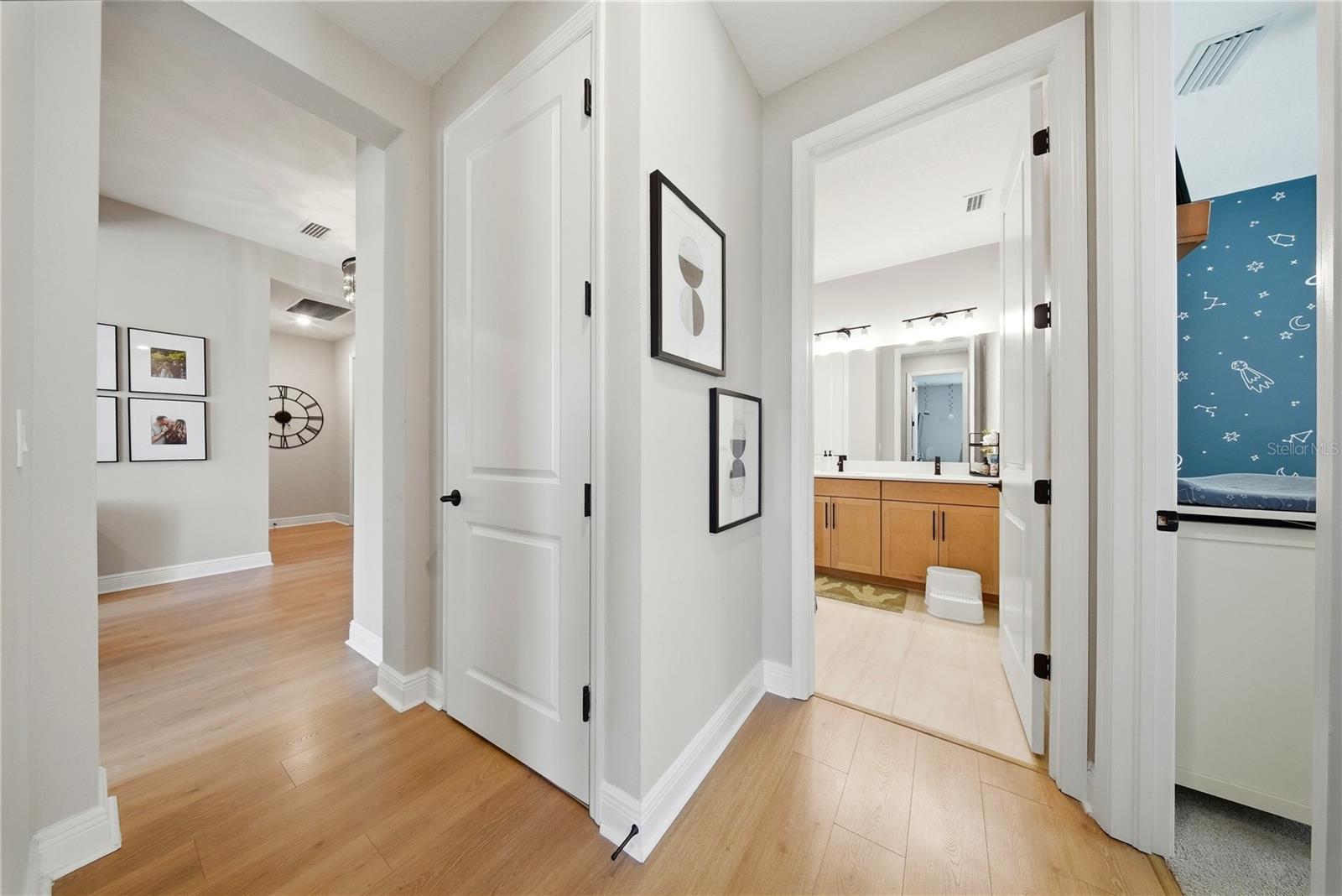 CHAPEL XINGS PCLS D & H - Residential