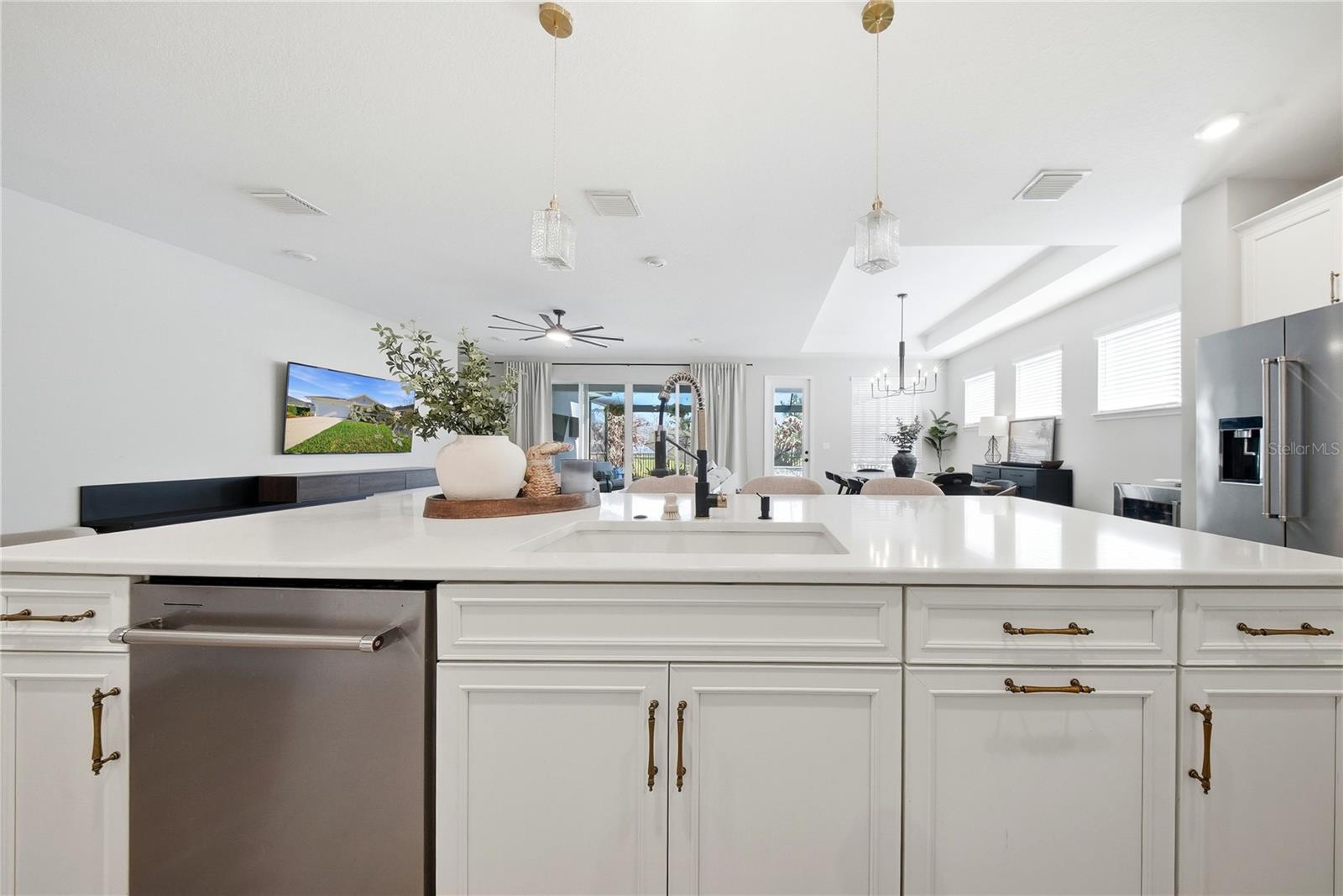 CHAPEL XINGS PCLS D & H - Residential