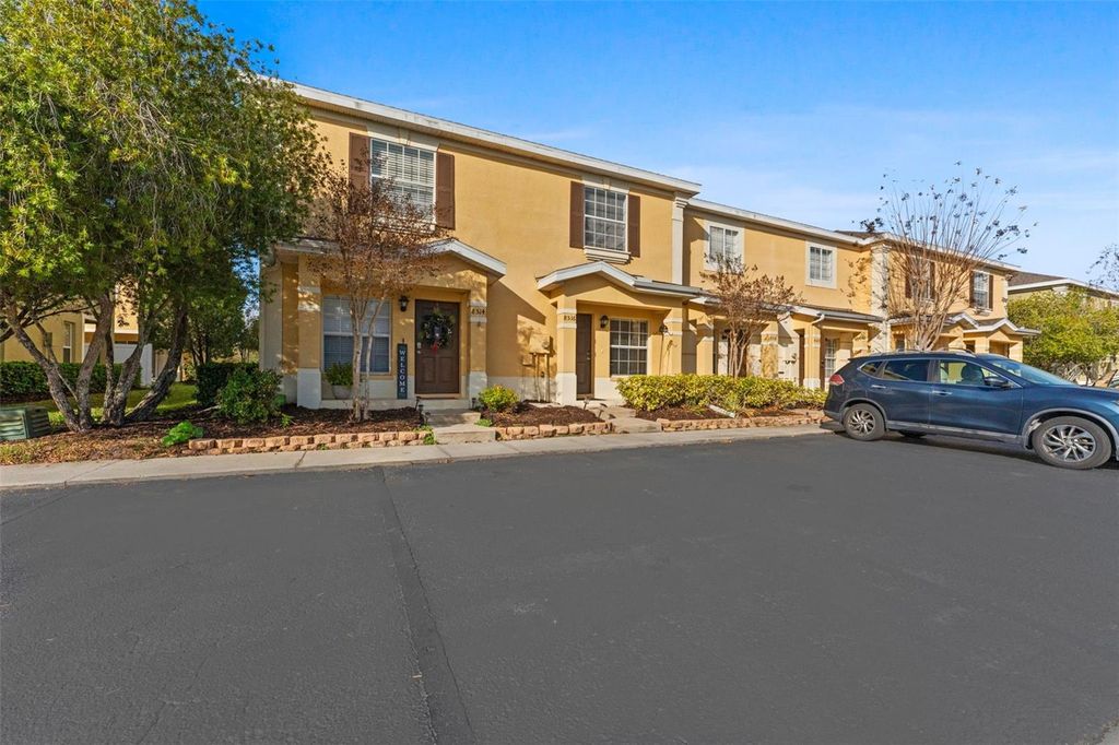 Photo of 8516 Brushleaf Way, Tampa, FL 33647 (MLS # TB8464338)