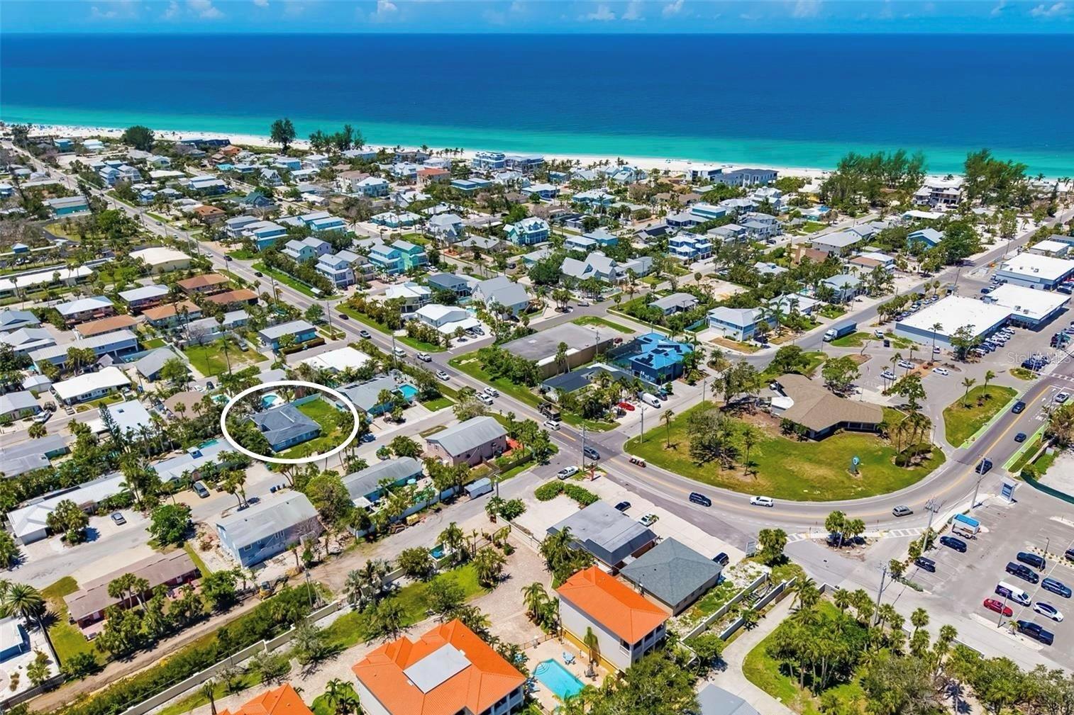 203 PEACOCK LANE A & B