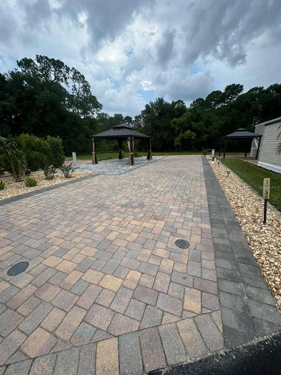 16532 SUNSHINE AVENUE