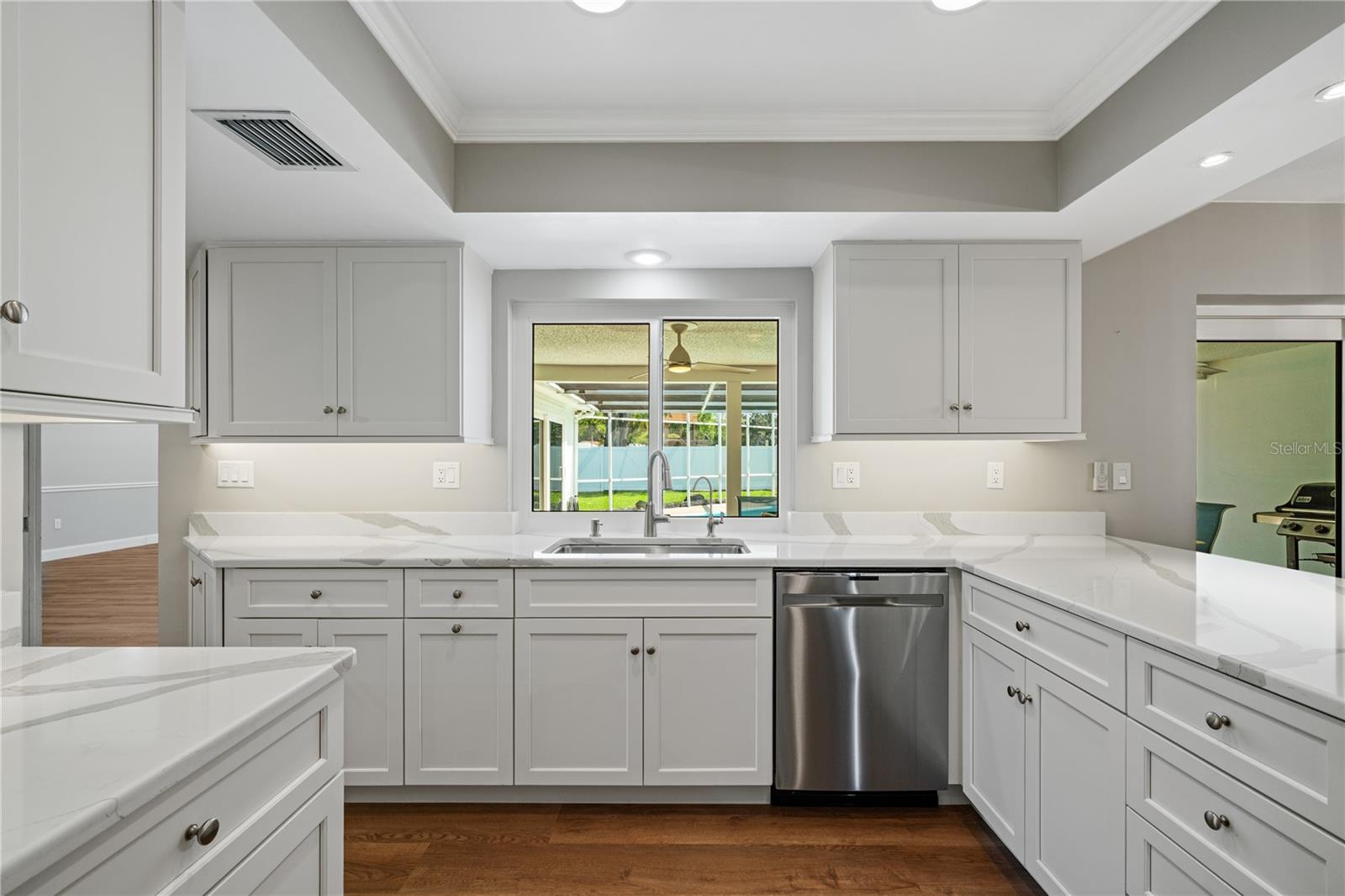 WESTCHESTER OF COUNTRYSIDE - Residential