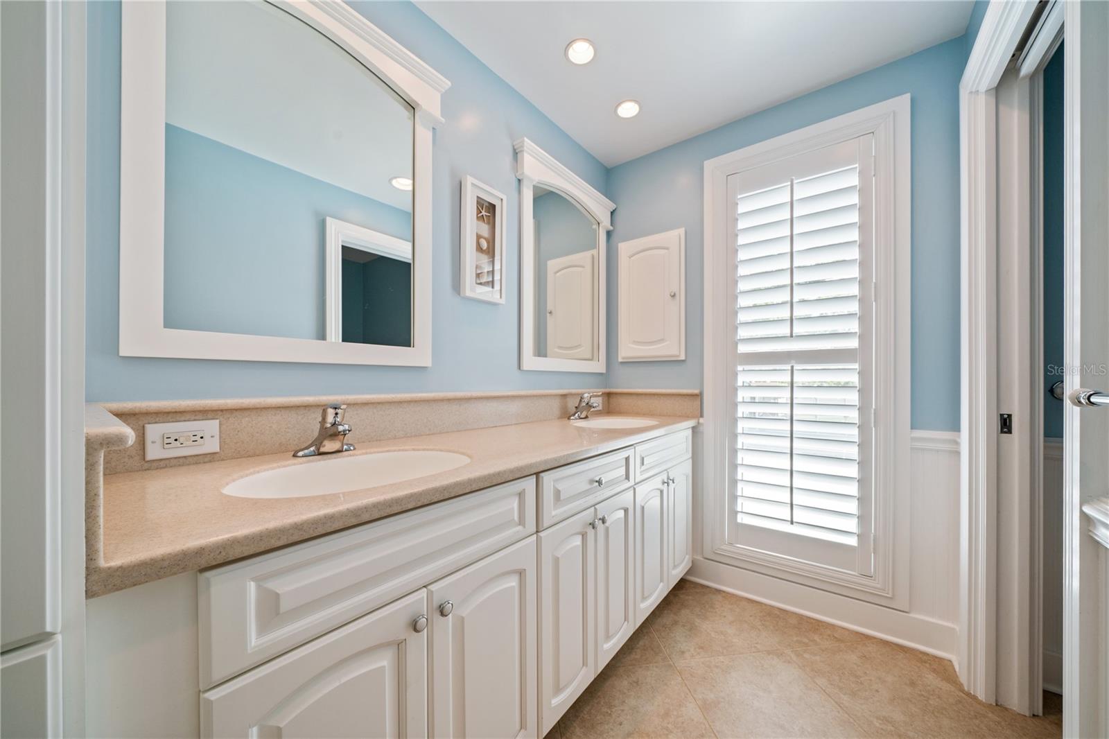 WESTCHESTER OF COUNTRYSIDE - Residential