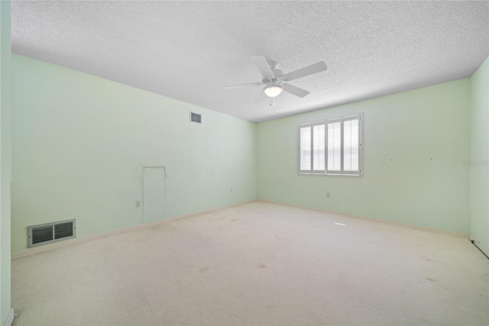 WESTCHESTER OF COUNTRYSIDE - Residential