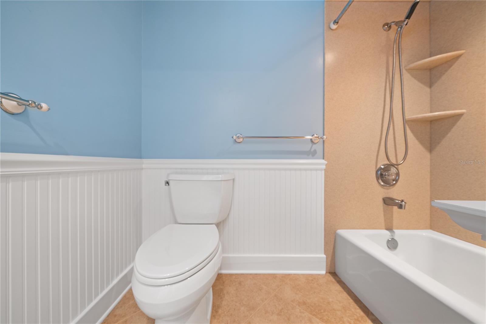 WESTCHESTER OF COUNTRYSIDE - Residential