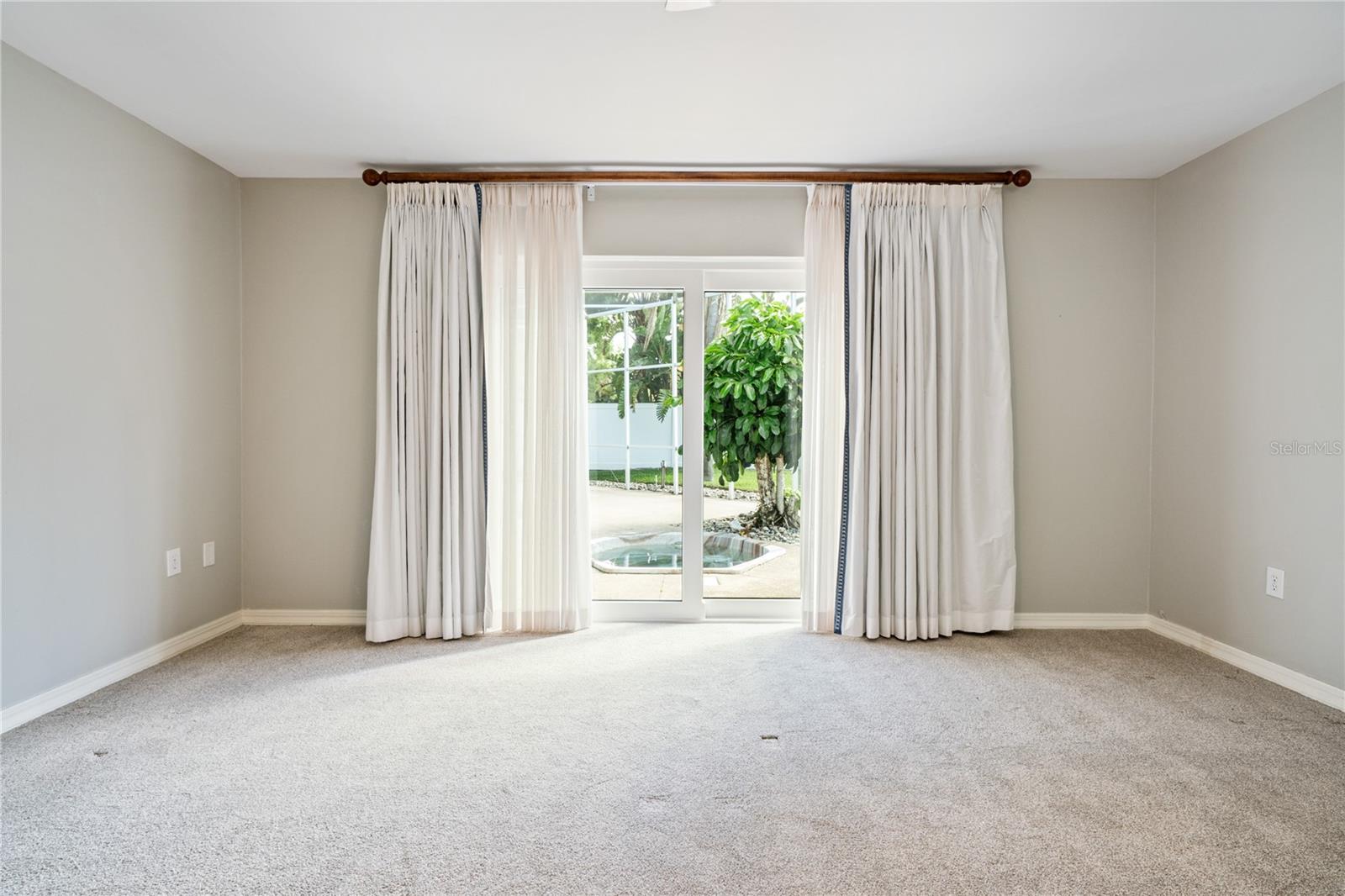 WESTCHESTER OF COUNTRYSIDE - Residential