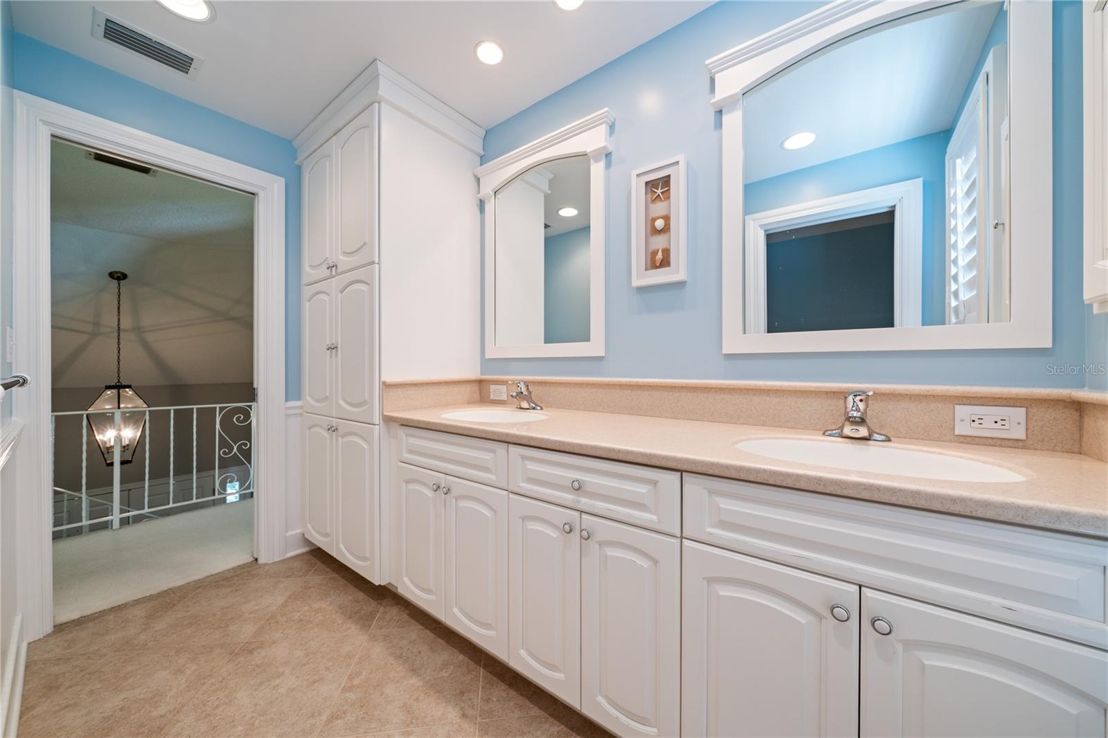 WESTCHESTER OF COUNTRYSIDE - Residential