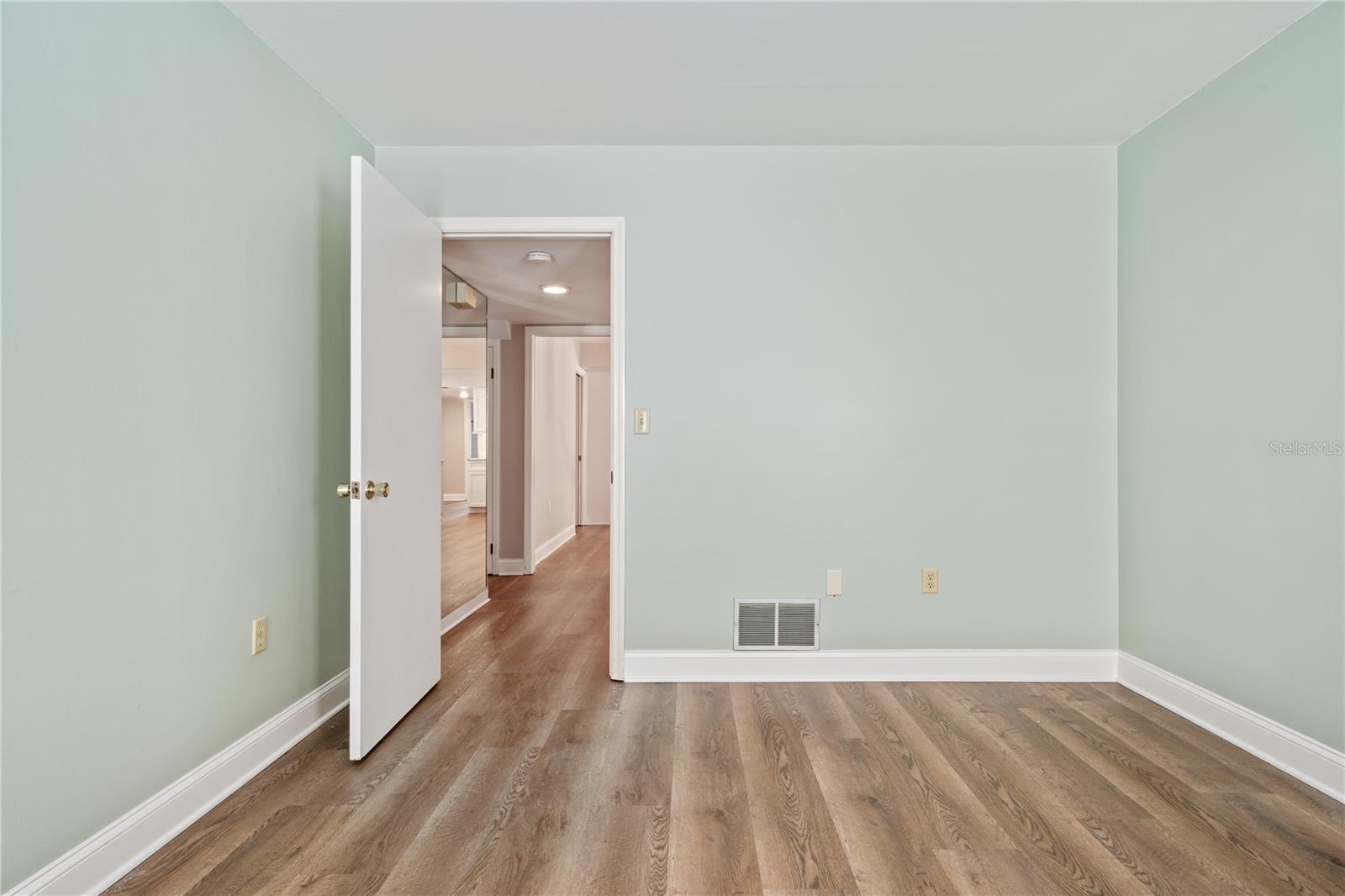 WESTCHESTER OF COUNTRYSIDE - Residential