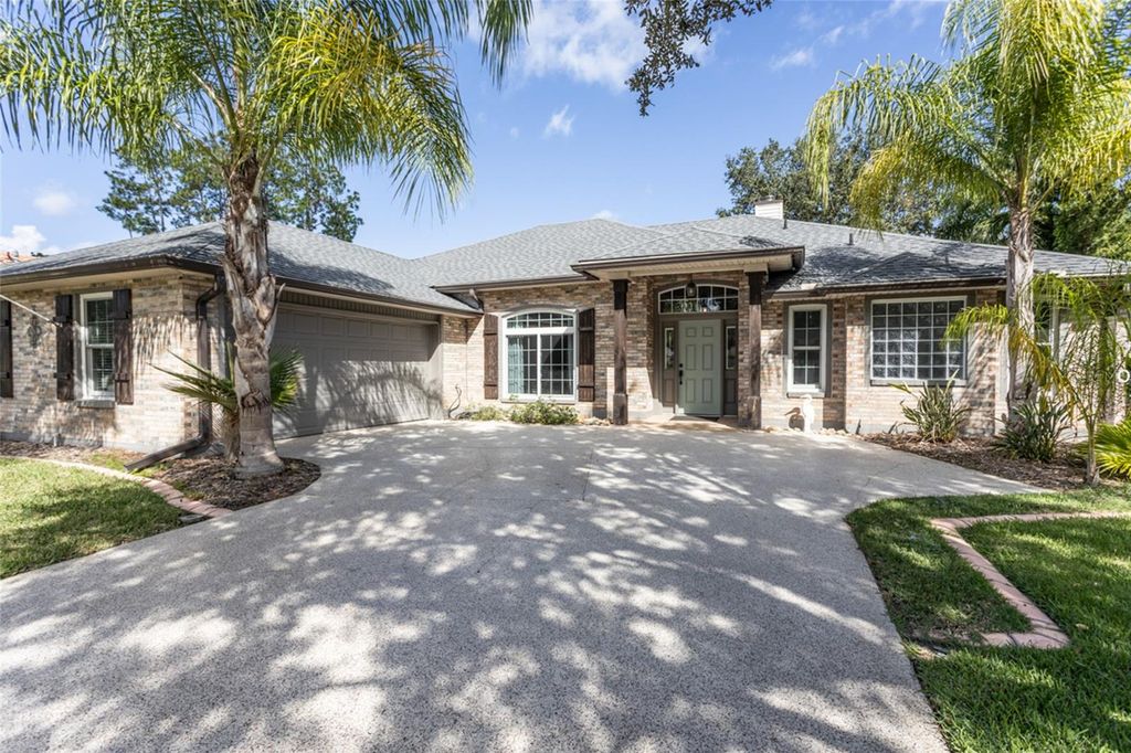 Photo of 10 Essington Lane, Palm Coast, FL 32164 (MLS # FC313541)