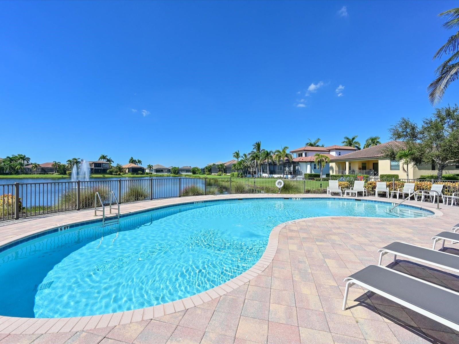 LEGENDS BAY - Residential