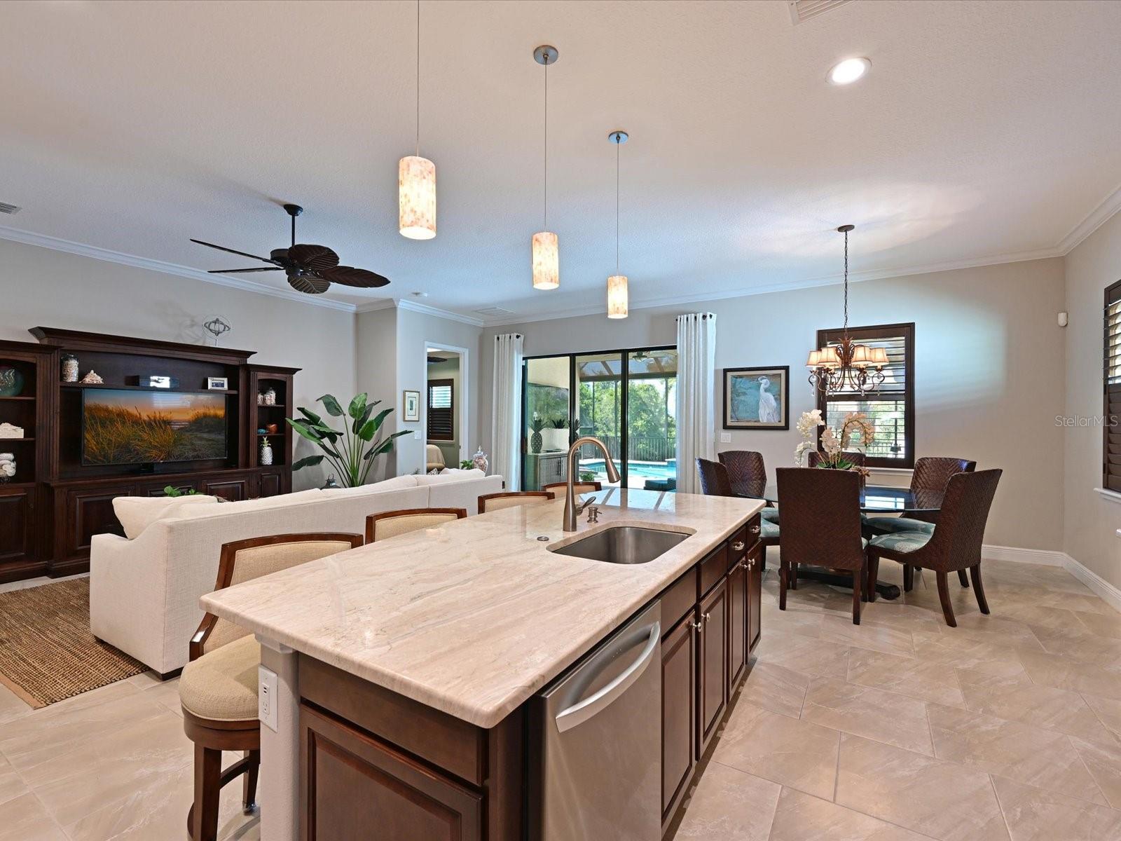 LEGENDS BAY - Residential
