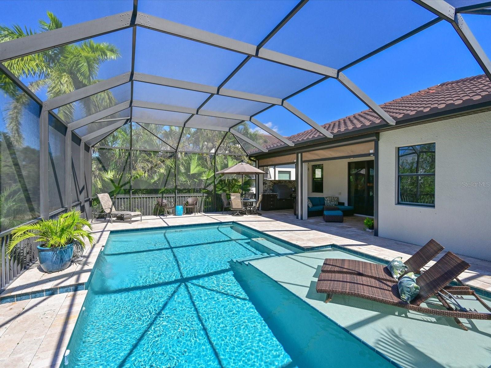 LEGENDS BAY - Residential
