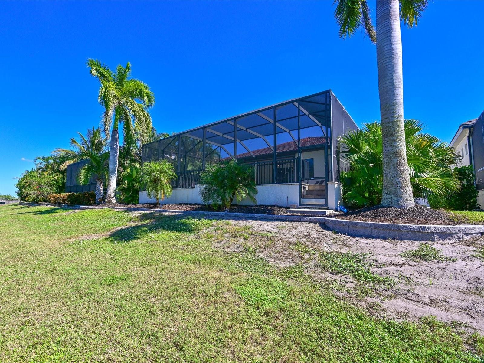LEGENDS BAY - Residential