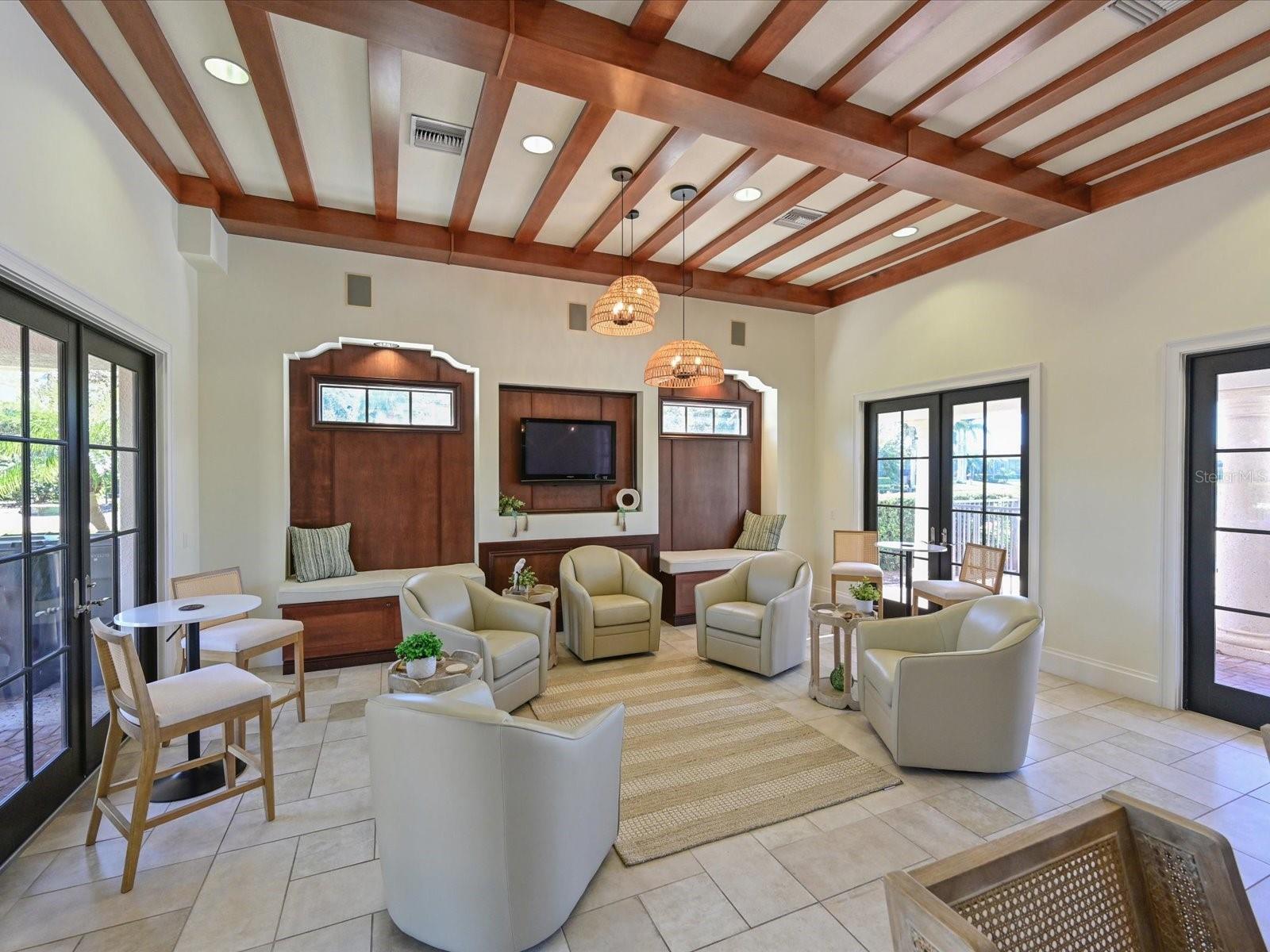 LEGENDS BAY - Residential
