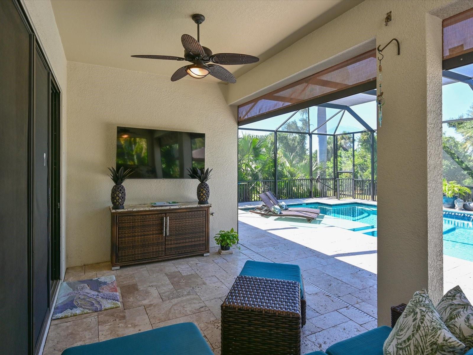 LEGENDS BAY - Residential