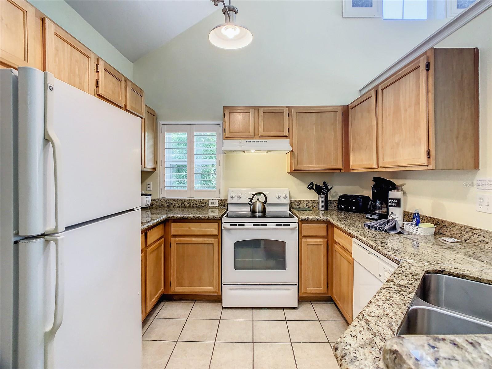RUNAWAY BEACH CLUB CONDO - Residential