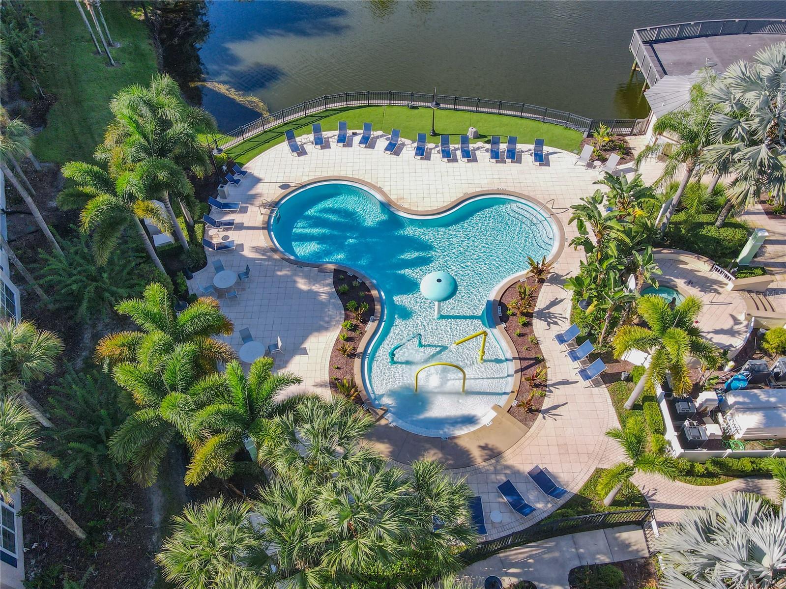 RUNAWAY BEACH CLUB CONDO - Residential