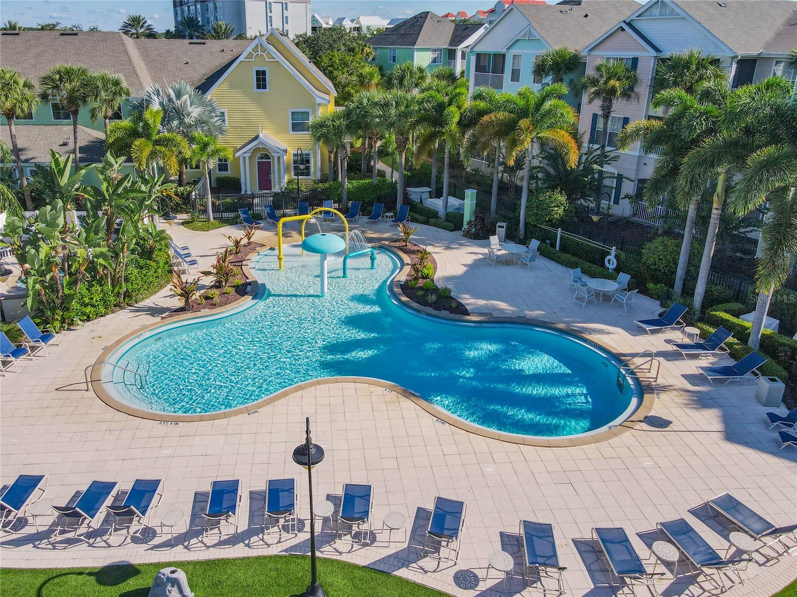 RUNAWAY BEACH CLUB CONDO - Residential