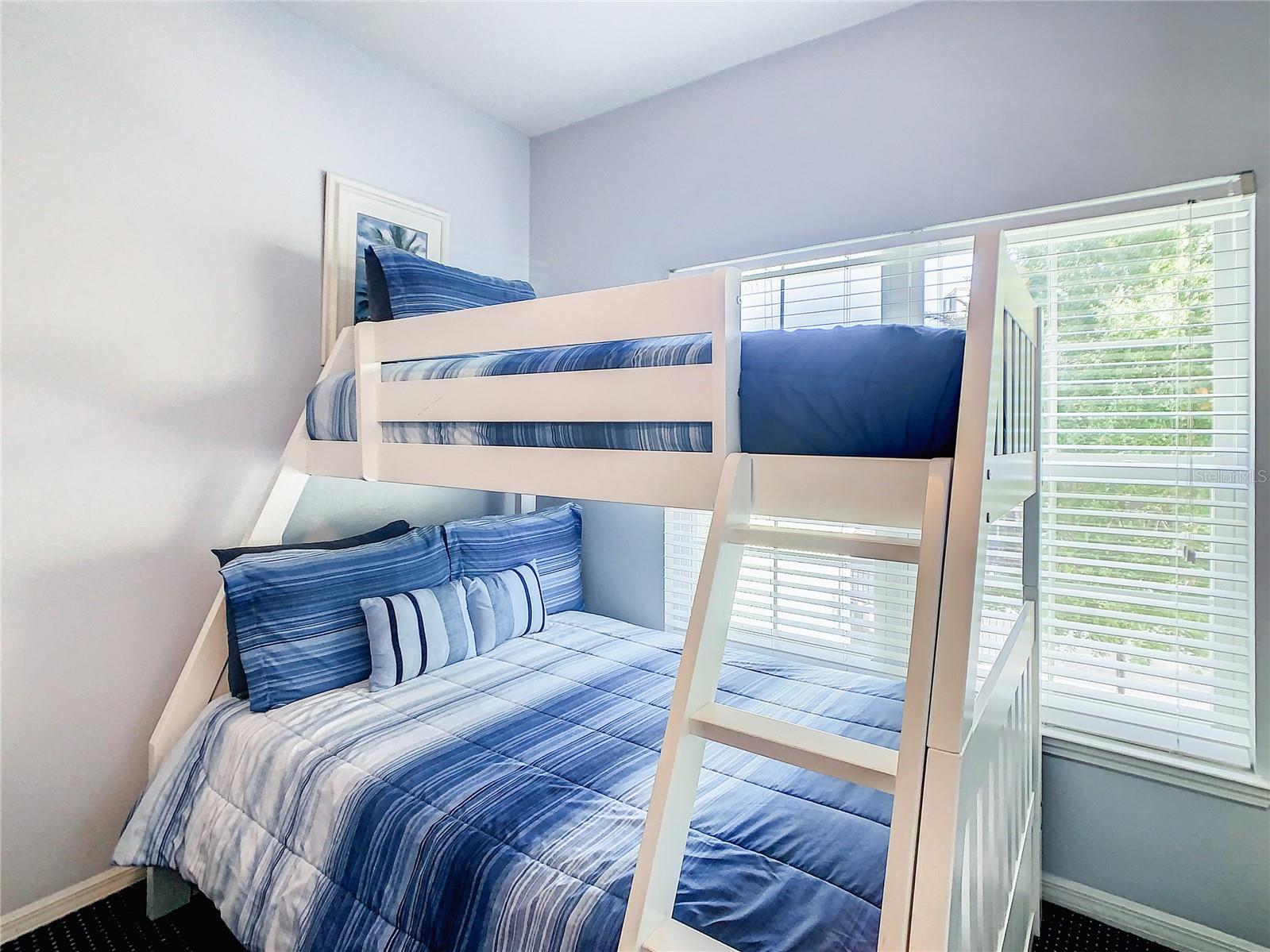 RUNAWAY BEACH CLUB CONDO - Residential