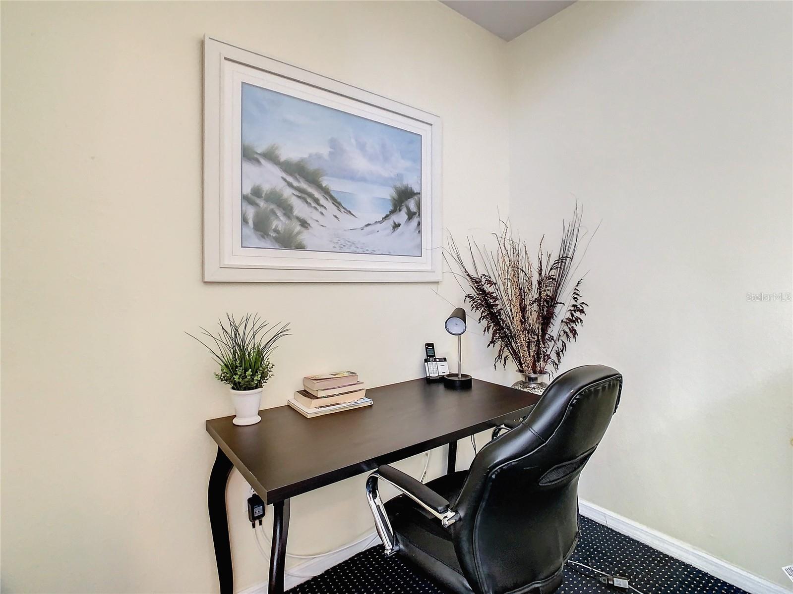RUNAWAY BEACH CLUB CONDO - Residential