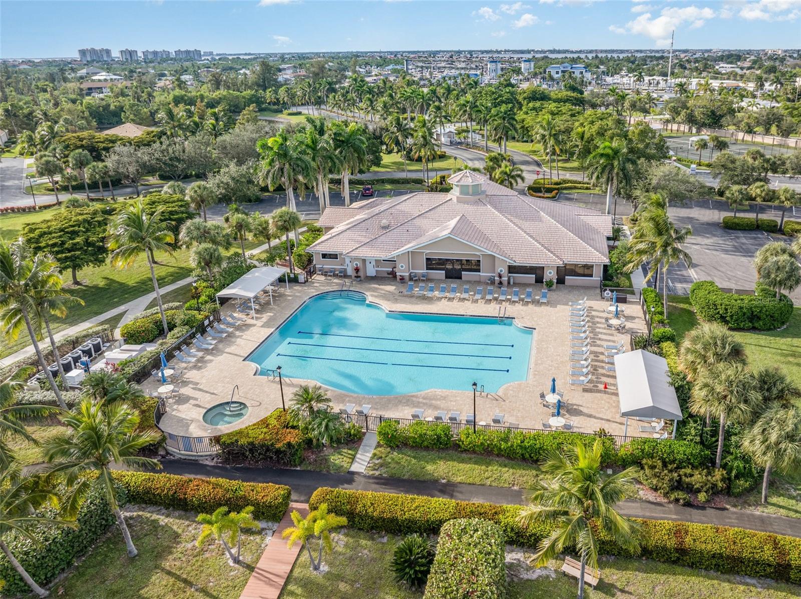 HERITAGE COVE PH I - Residential